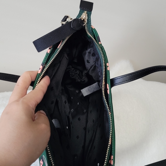 Kate Spade Medium Chelsea K8124 Satchel Bag With Daisy Floral In Green Nylon - Picture 5 of 7